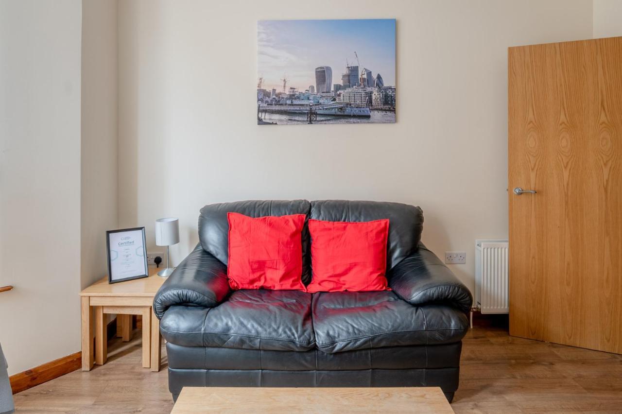 Apartment In Centre